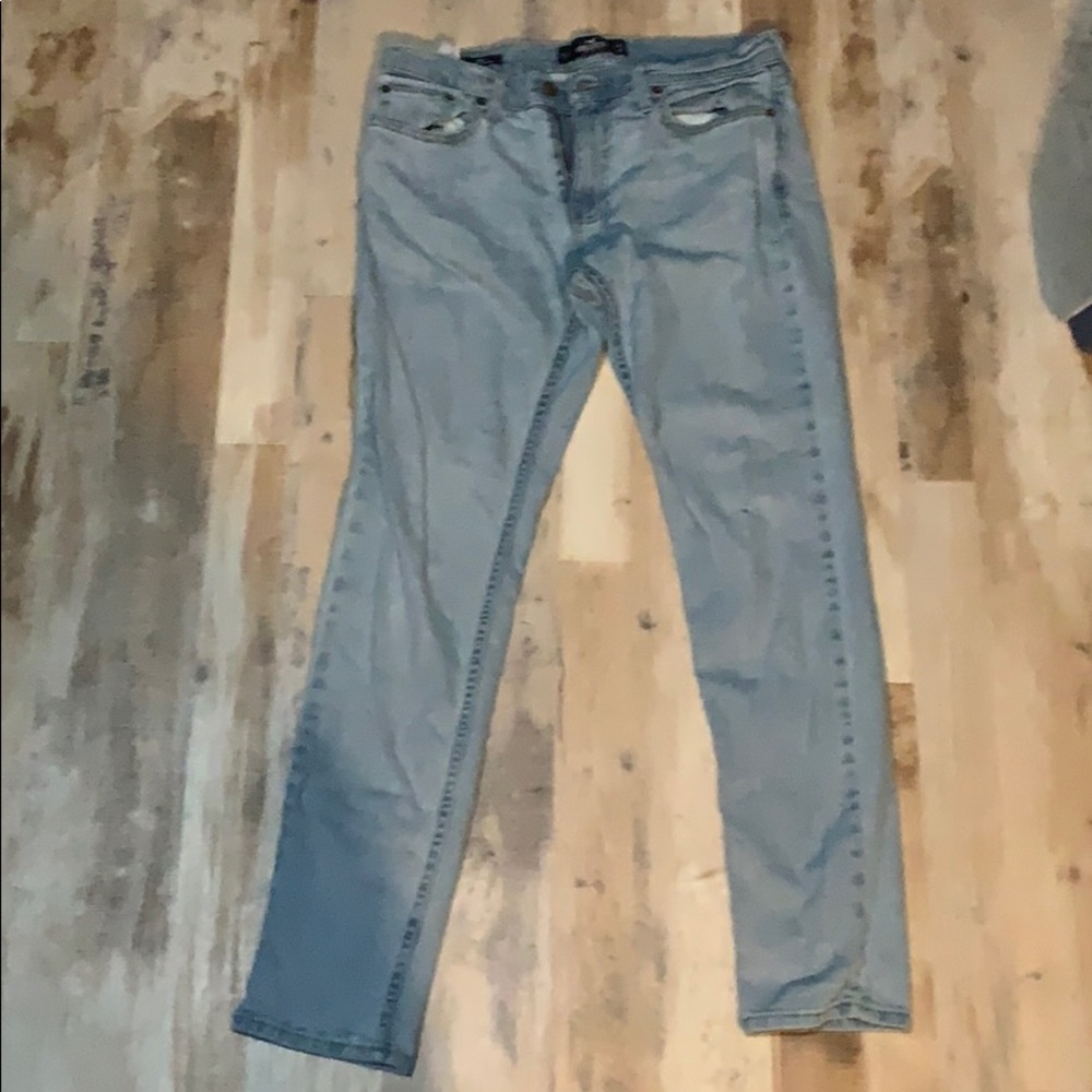 Hollister jeans